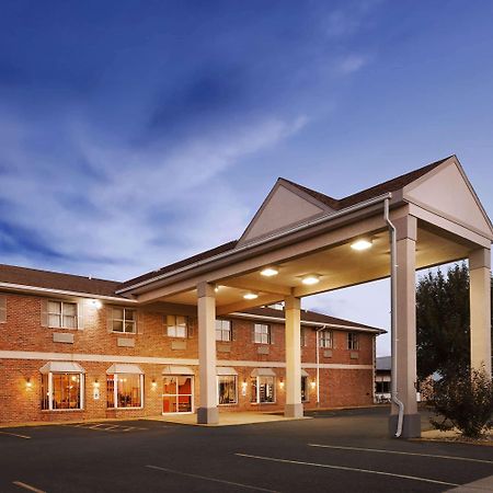 Ramada By Wyndham Sioux City Exterior foto